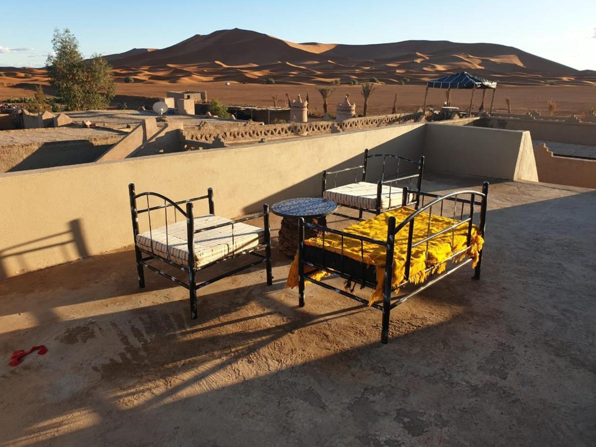 Auberge Sahara Garden Lac Yasmins Extérieur photo