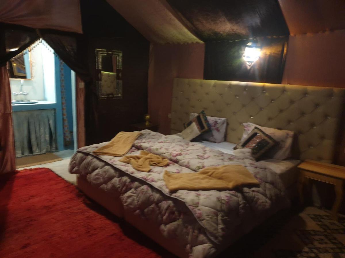 Auberge Sahara Garden Lac Yasmins Extérieur photo