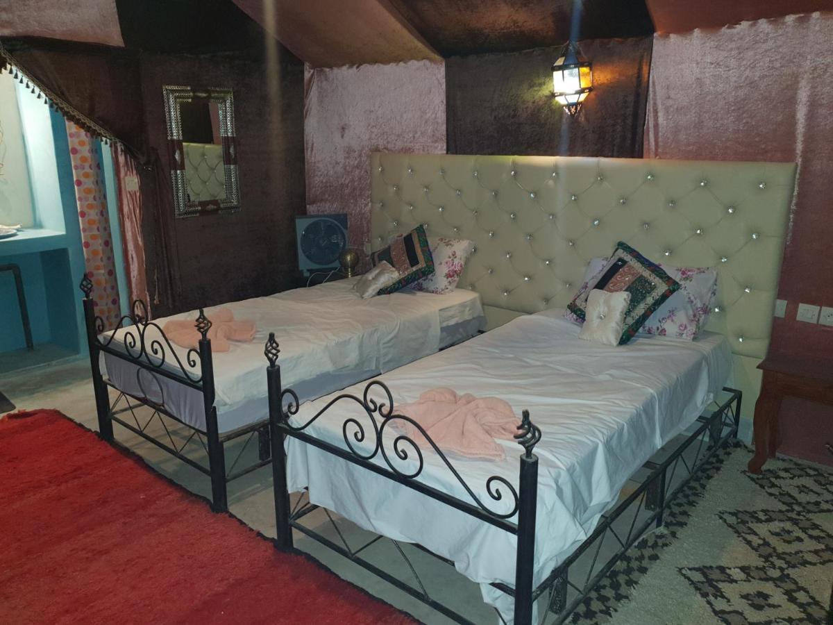 Auberge Sahara Garden Lac Yasmins Extérieur photo