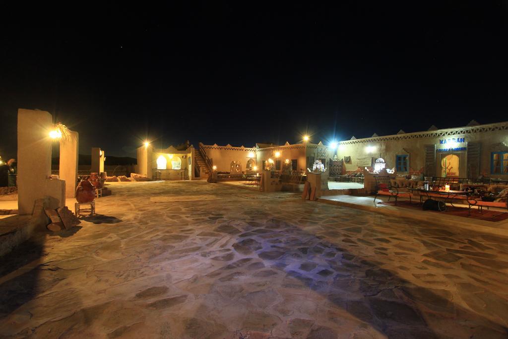 Auberge Sahara Garden Lac Yasmins Extérieur photo