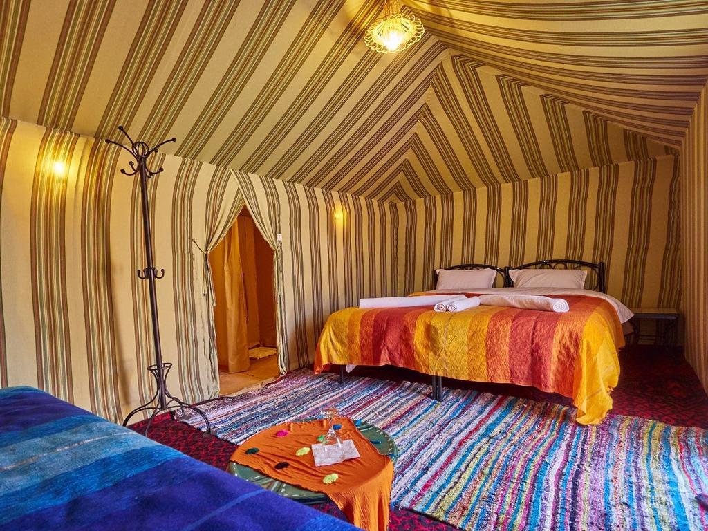 Auberge Sahara Garden Lac Yasmins Extérieur photo